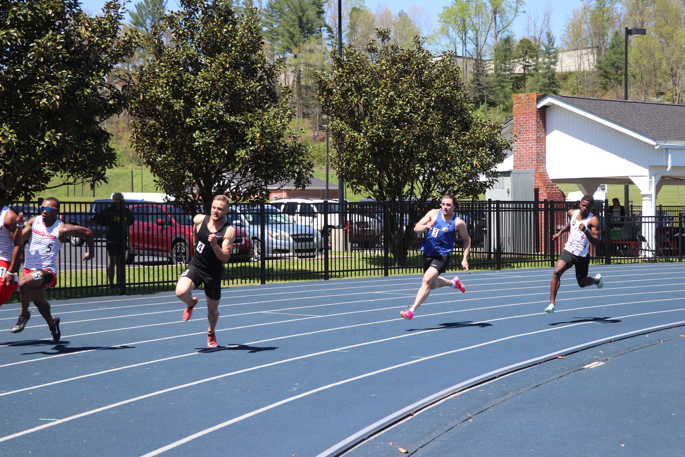 Alice Lloyd Eagles Track and Field Competes in challenging Gordon Bocock Cumberlands Invitational and Distance Carnival